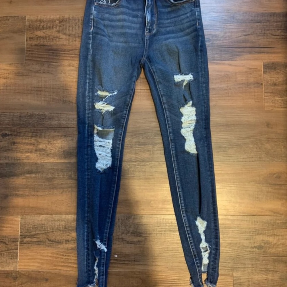 American eagle jeans!